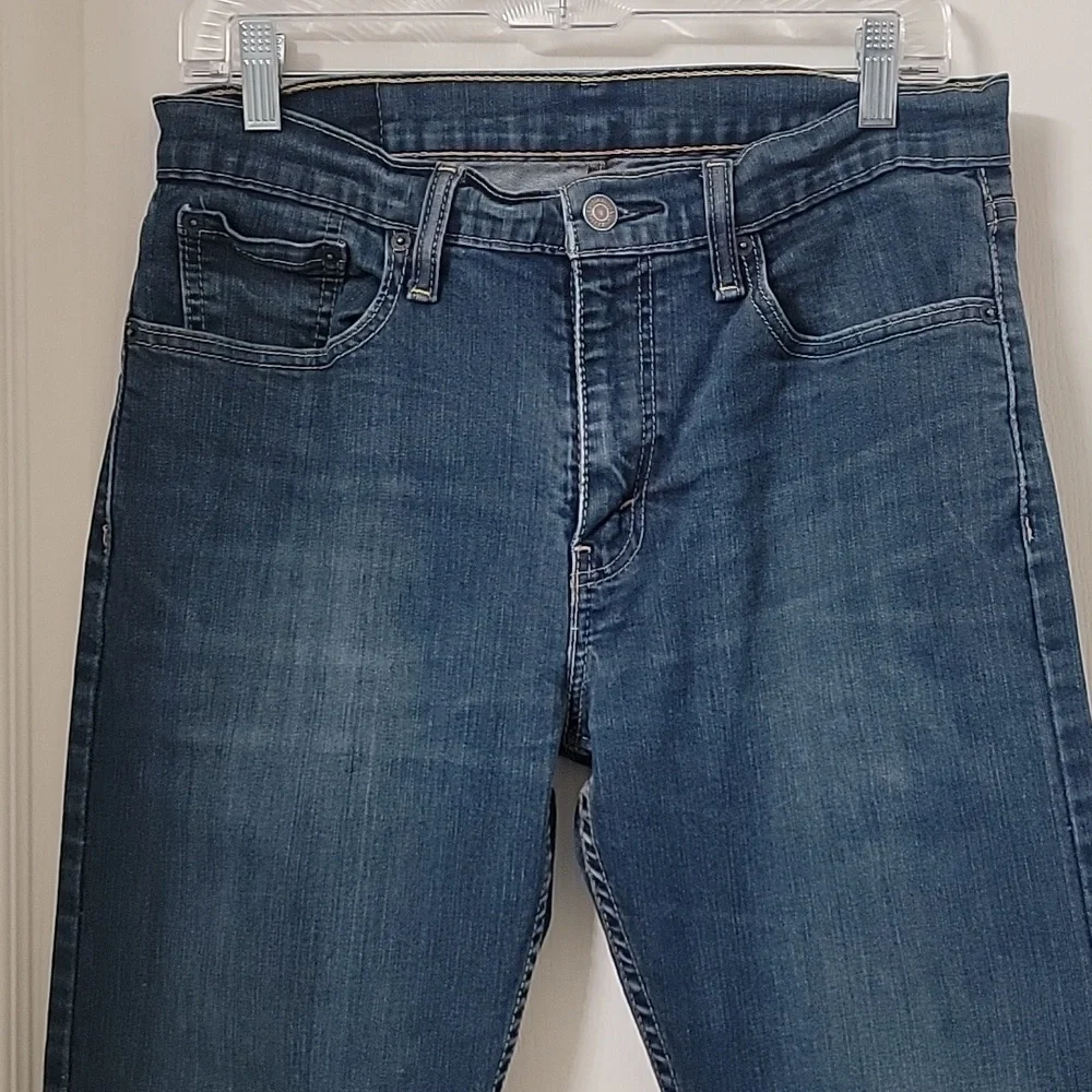 Levis 502, Size 32x34 Taper Fit Men's Jeans, Med-Dark Wash, Good Used Condition